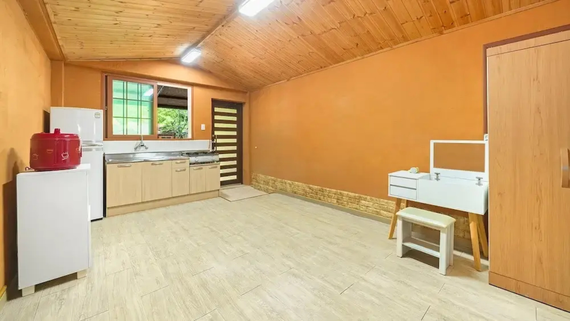 Yeongwol Wood Valley Pension