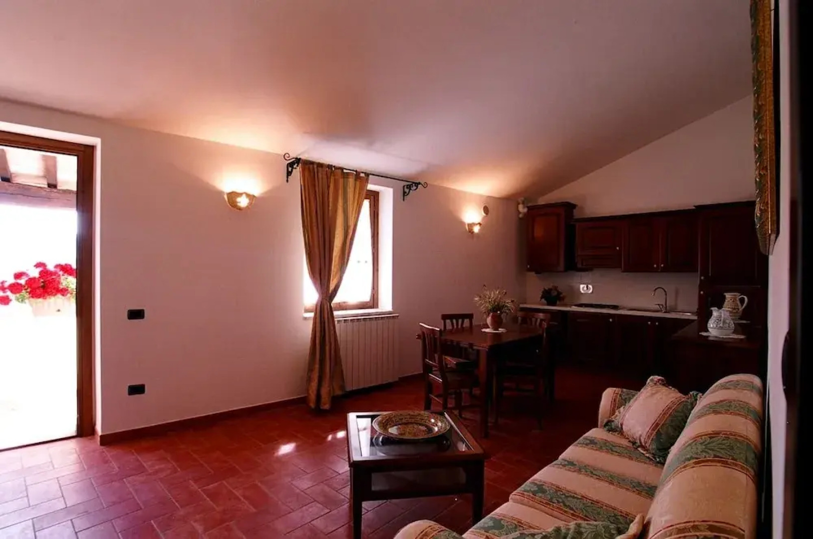 Agriturismo Castello Di Pupaggi