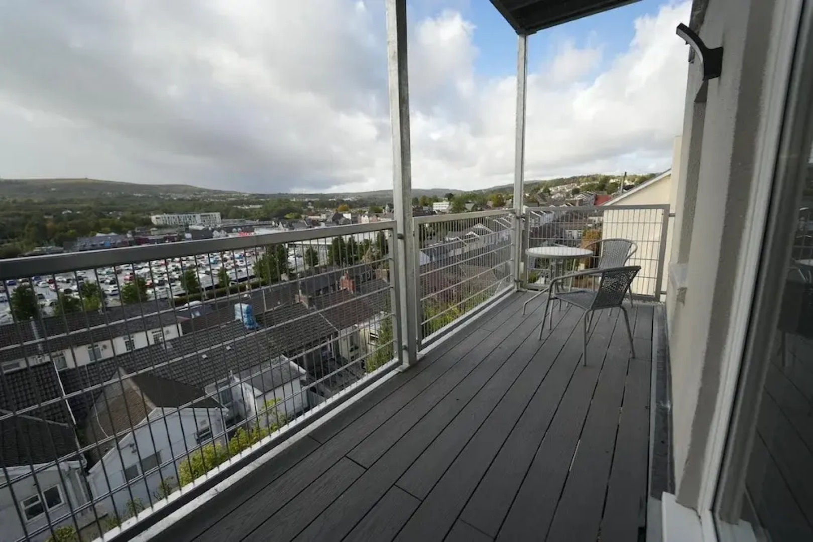 Immaculate 1-bed Apartment in Merthyr Tydfil