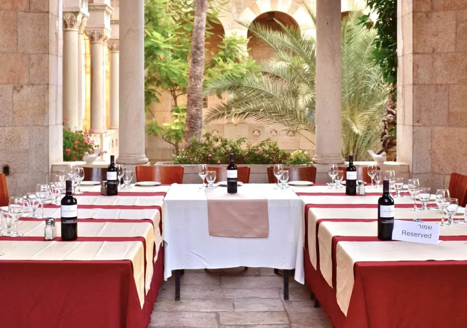 YMCA Three Arches Hotel