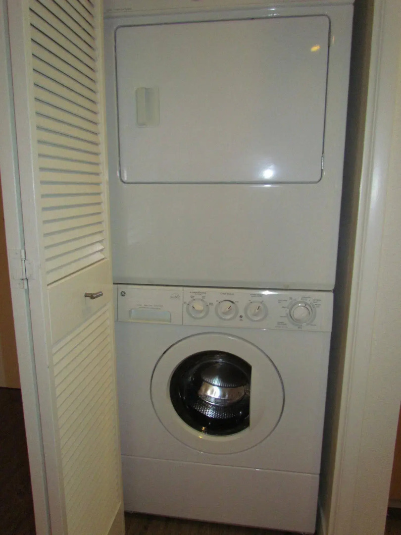 Romantic Studio with Bay View