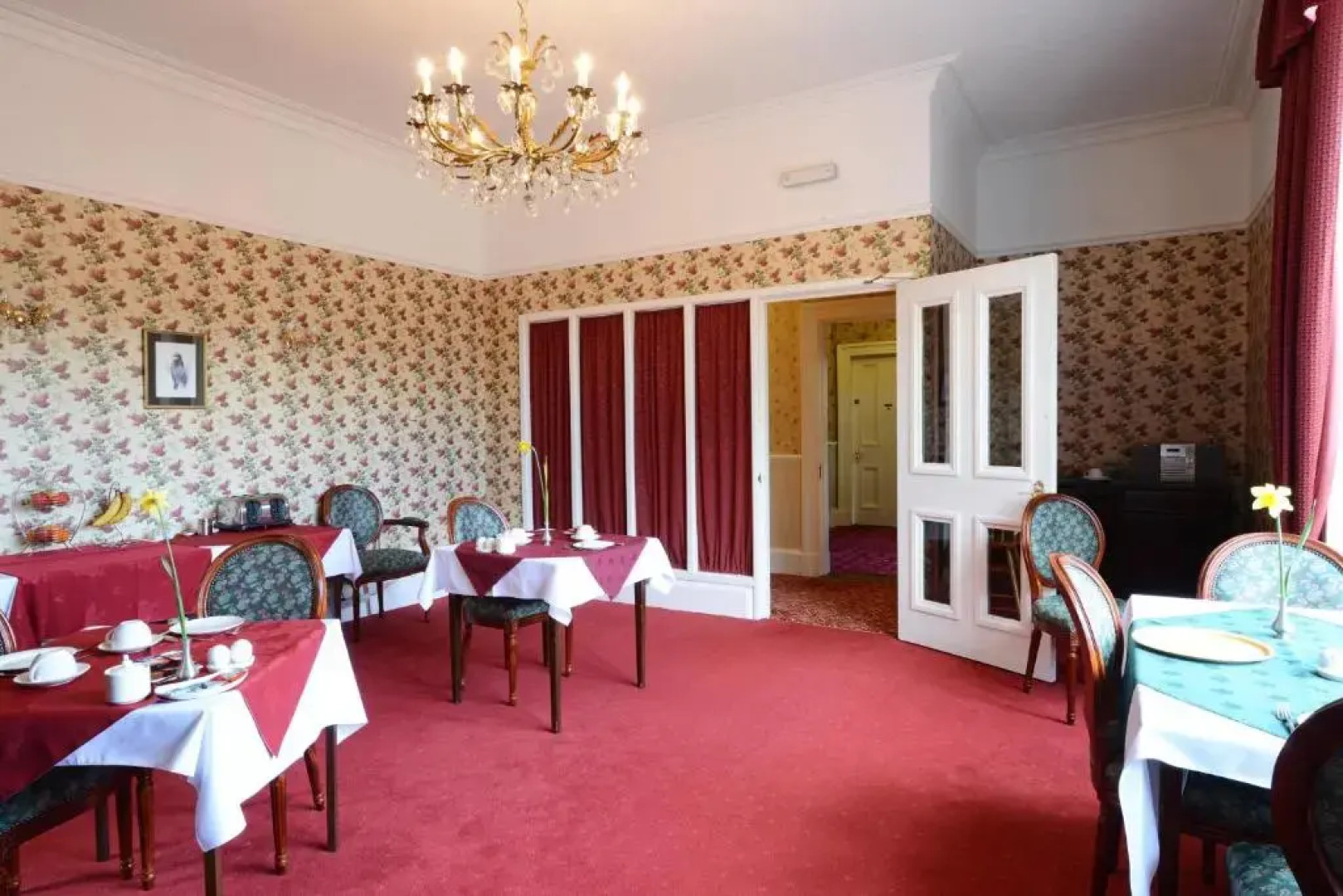 Dall Lodge Country House