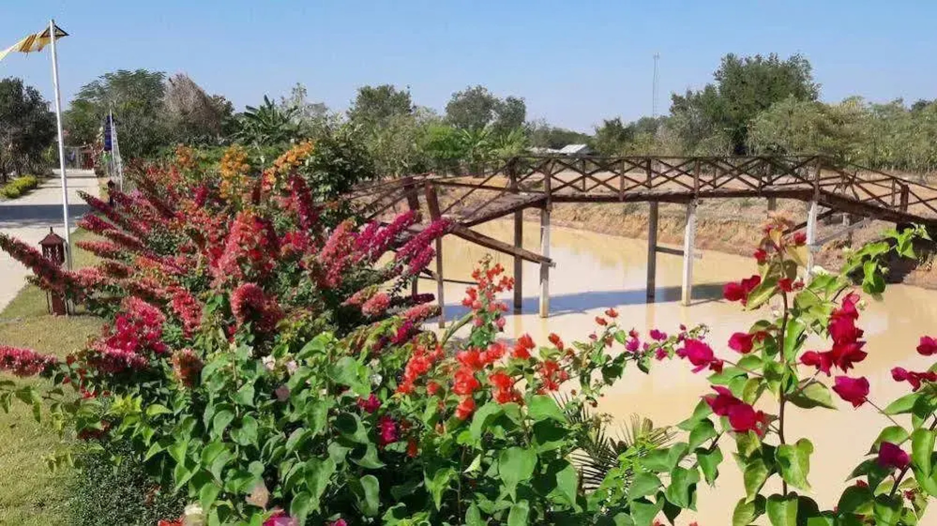 Phutawan Resort  Nong Bua Lam Phu