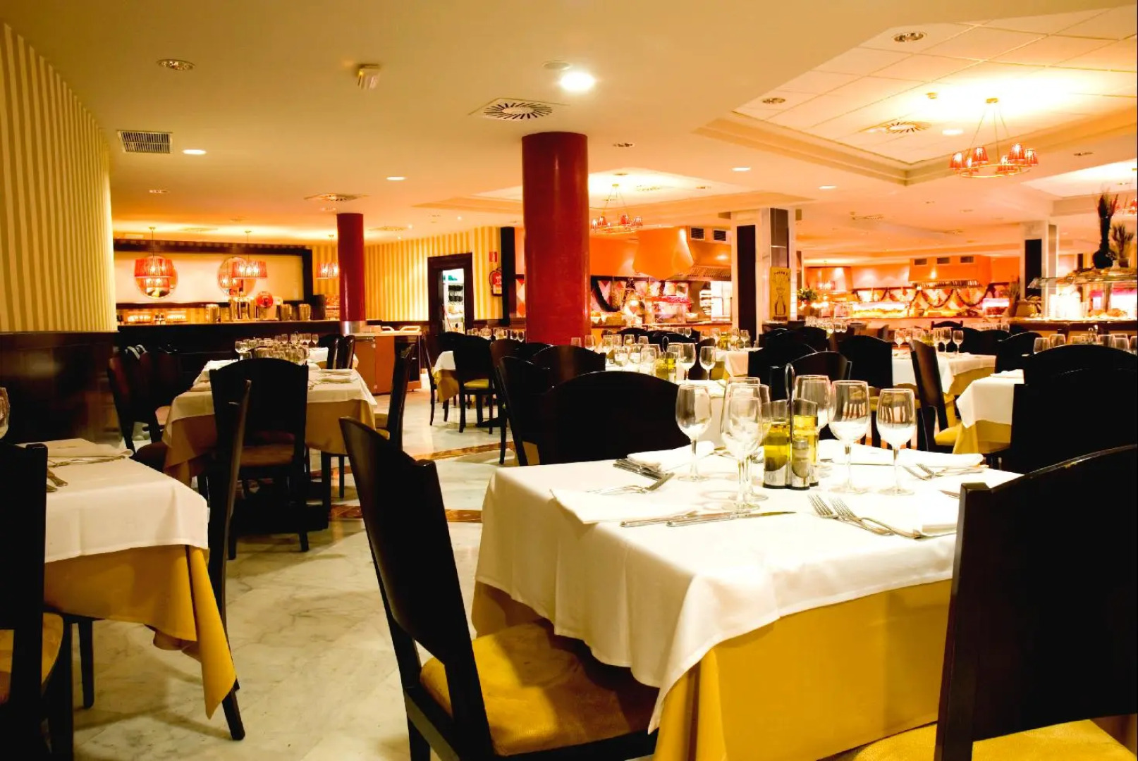 Holiday World VILLAGE Hotel