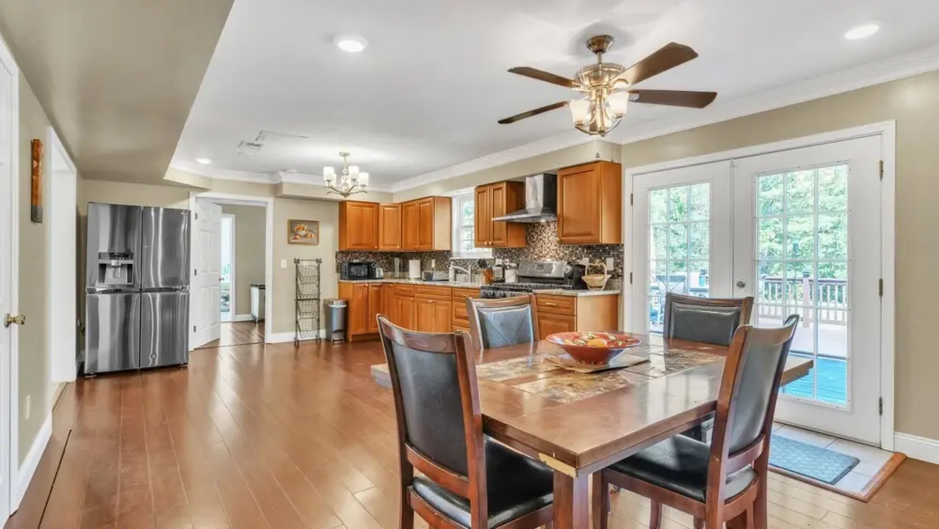 Leo Farm Villa - Beautiful Country Retreat 5 Bedroom Villa by RedAwning