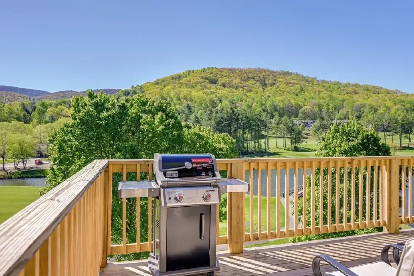 Charming Condo on Sky Valley Golf Course!