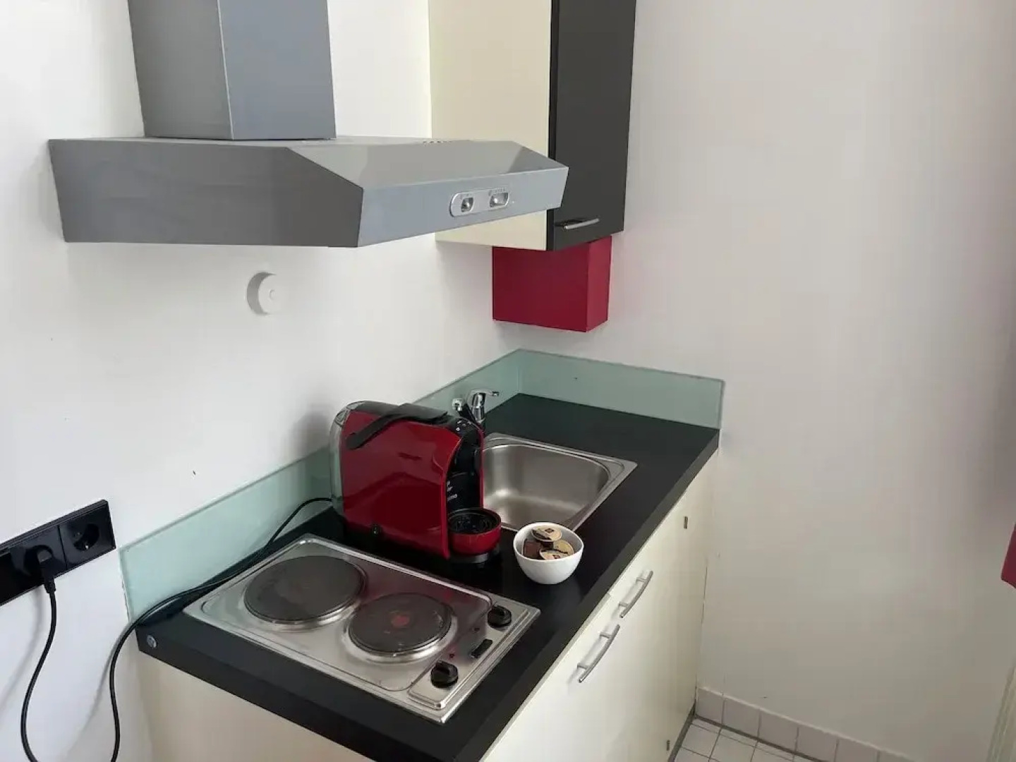 WHLIVING - Apartments & Studios