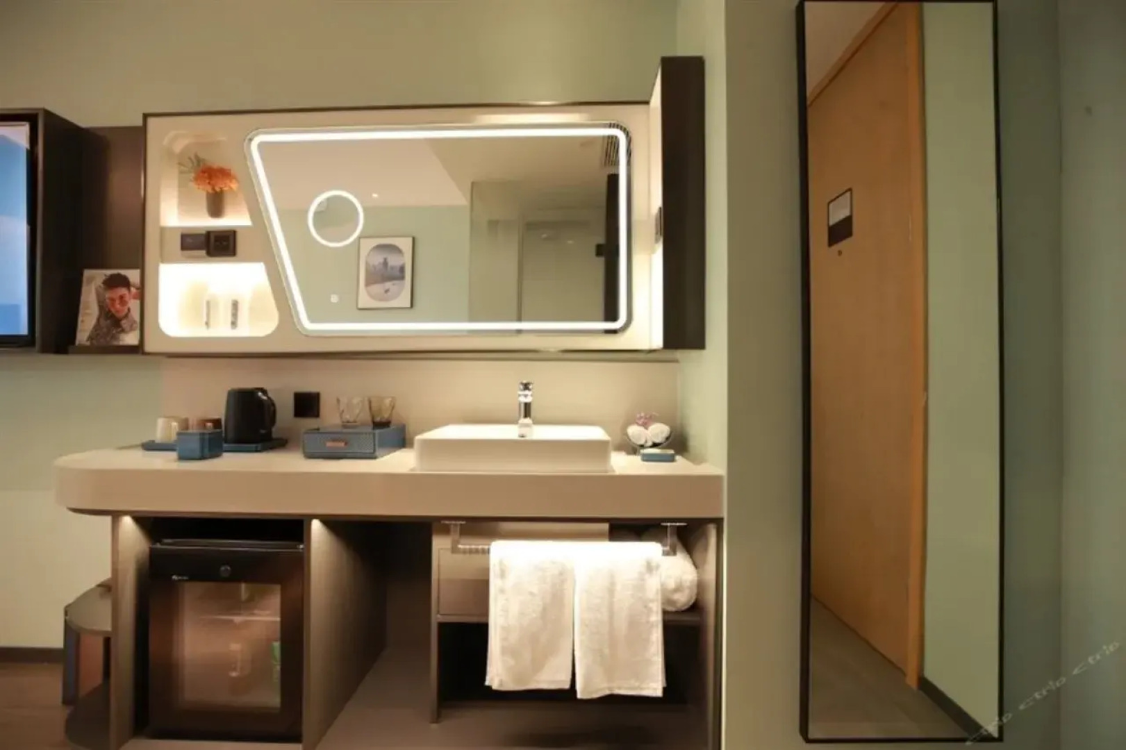 Sky Bird Hotel - Shanghai Hongqiao Airport