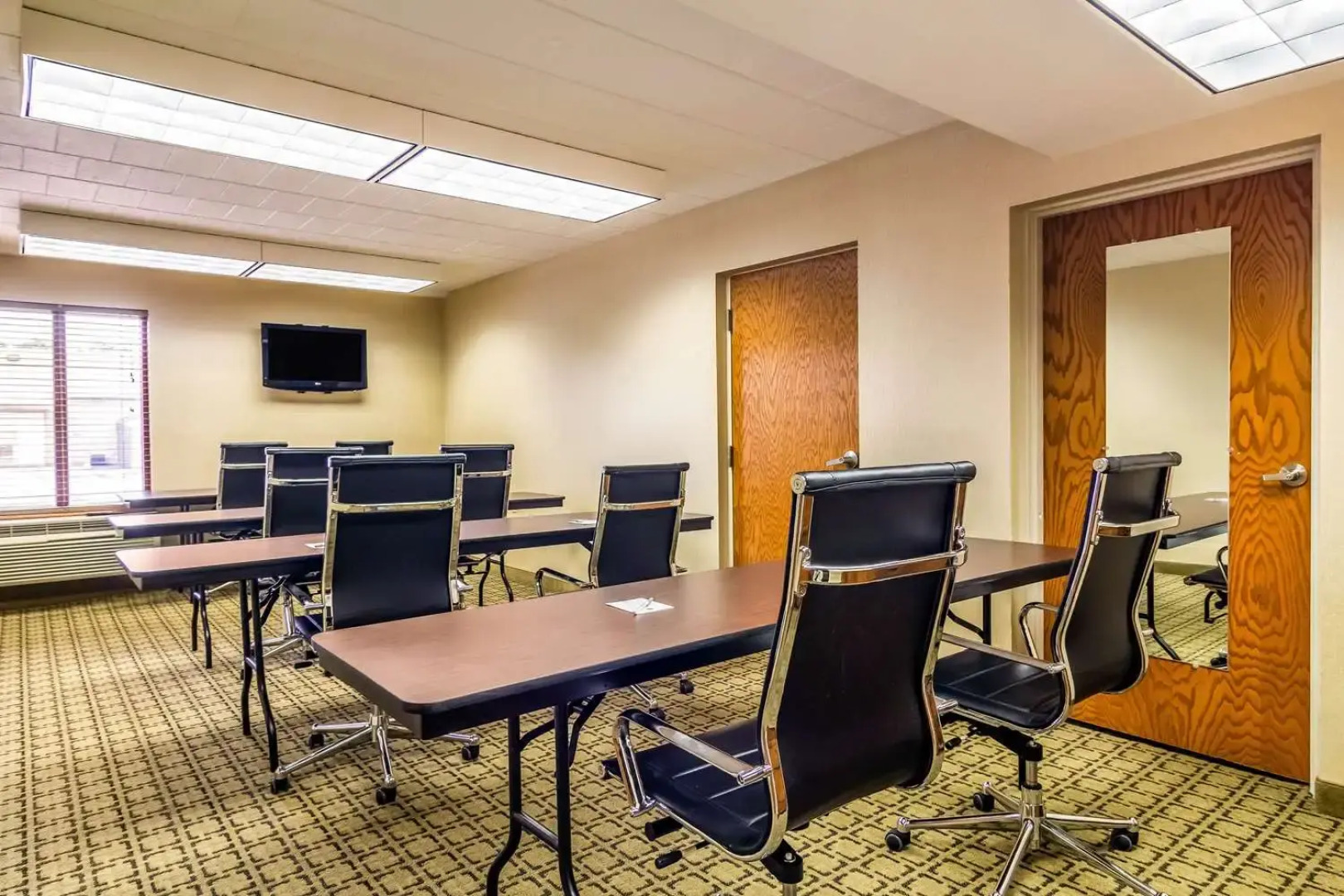 Clarion Inn Cranberry Township