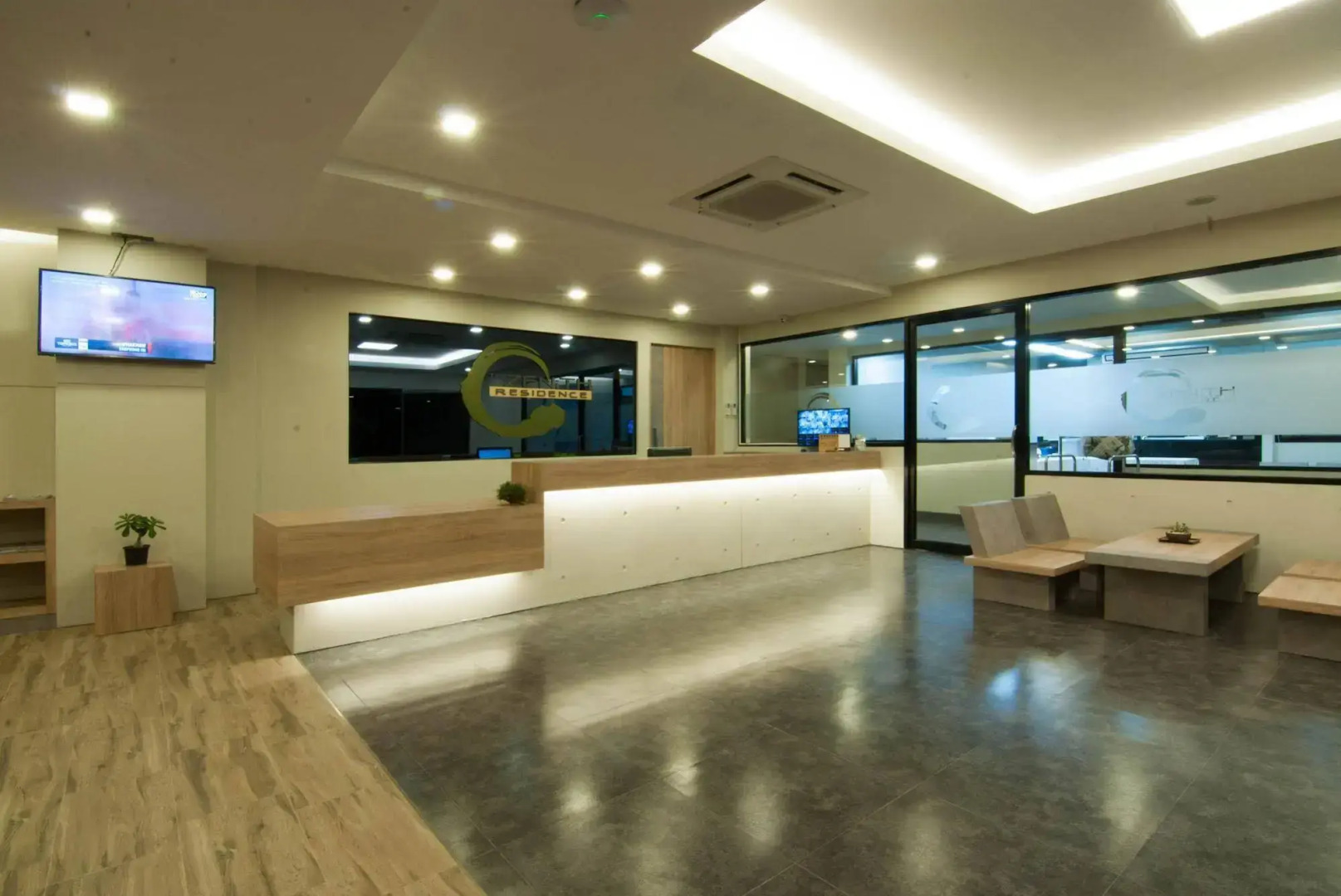 Zenith Residence Hotel