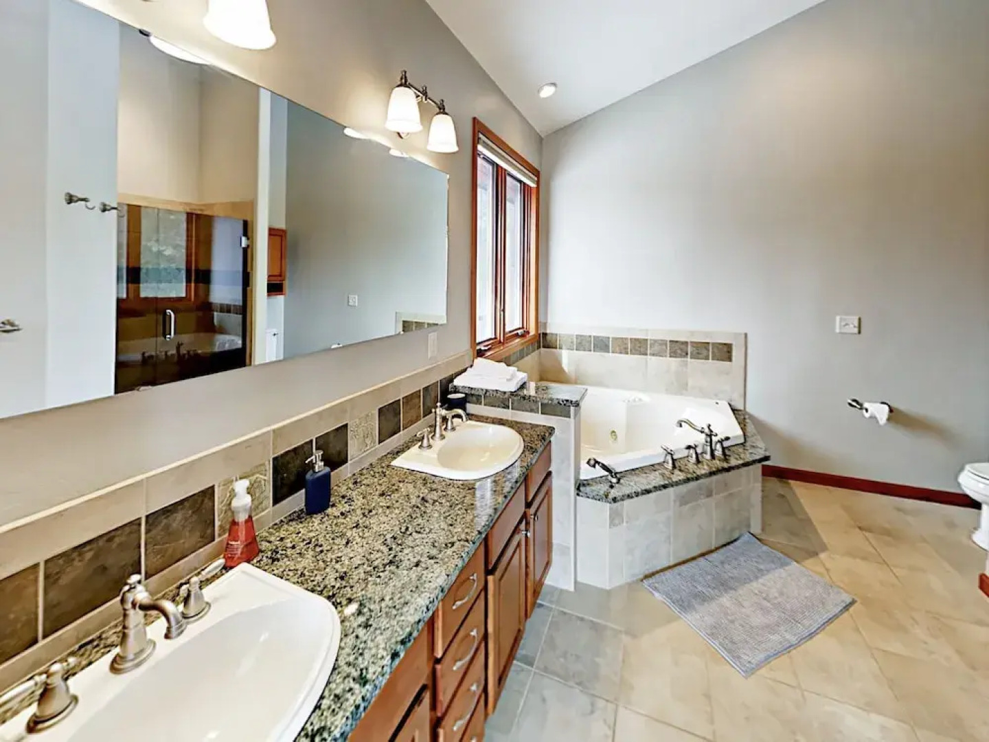 121 Hemlock Trail - 5 Br Home