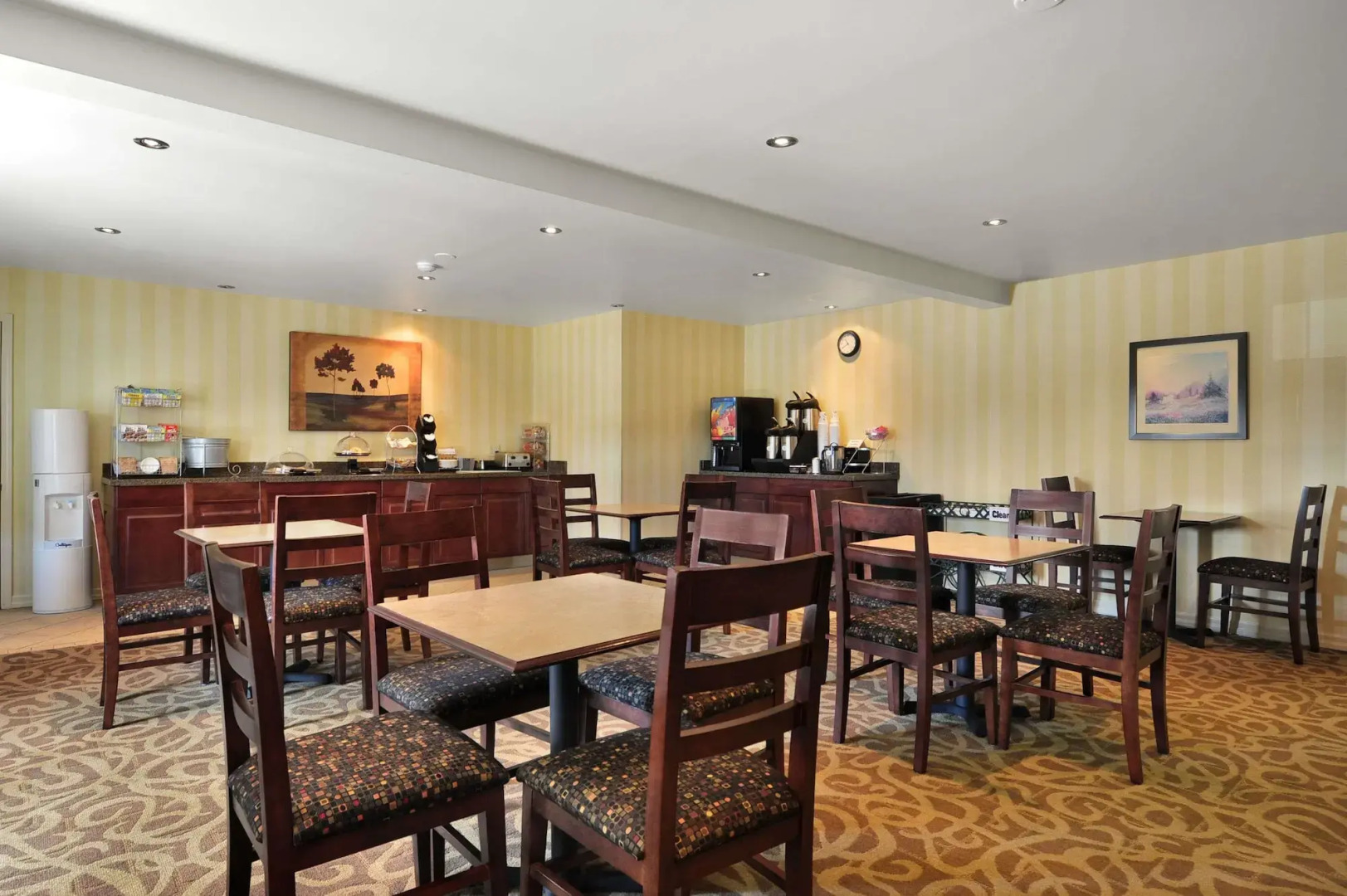 Travelodge by Wyndham Simcoe