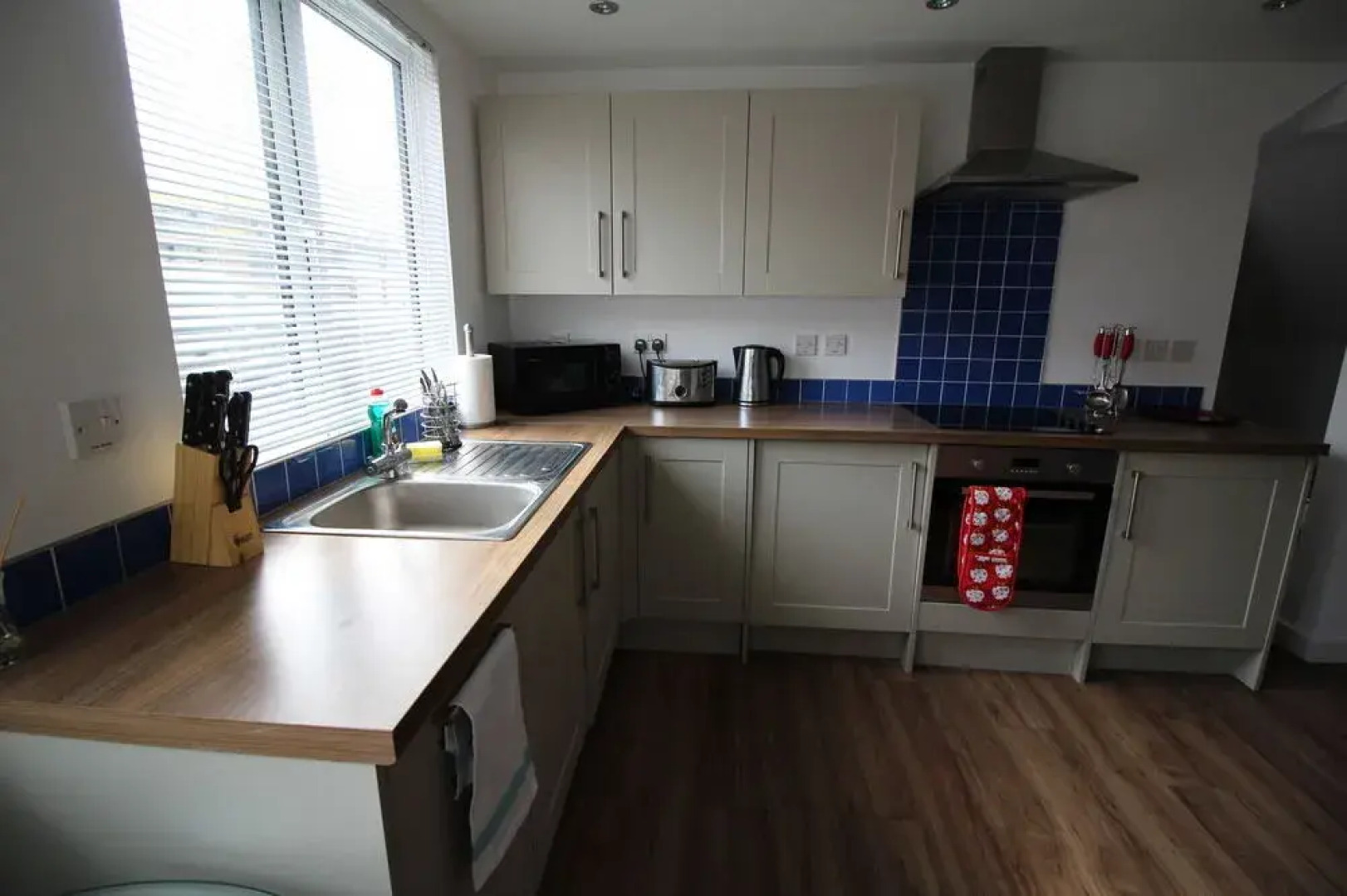 Sun Street Apartments