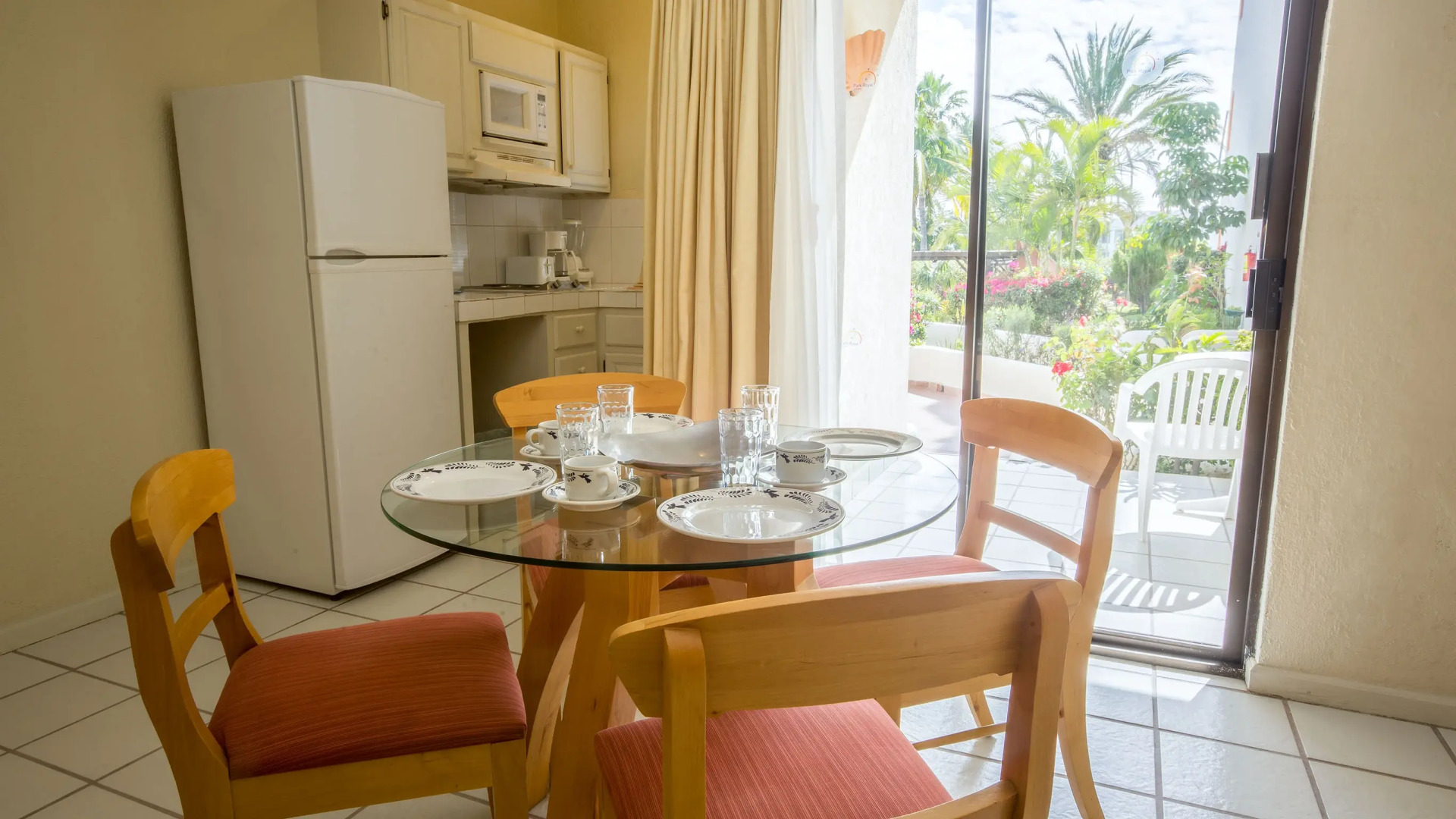 Park Royal Homestay Los Cabos