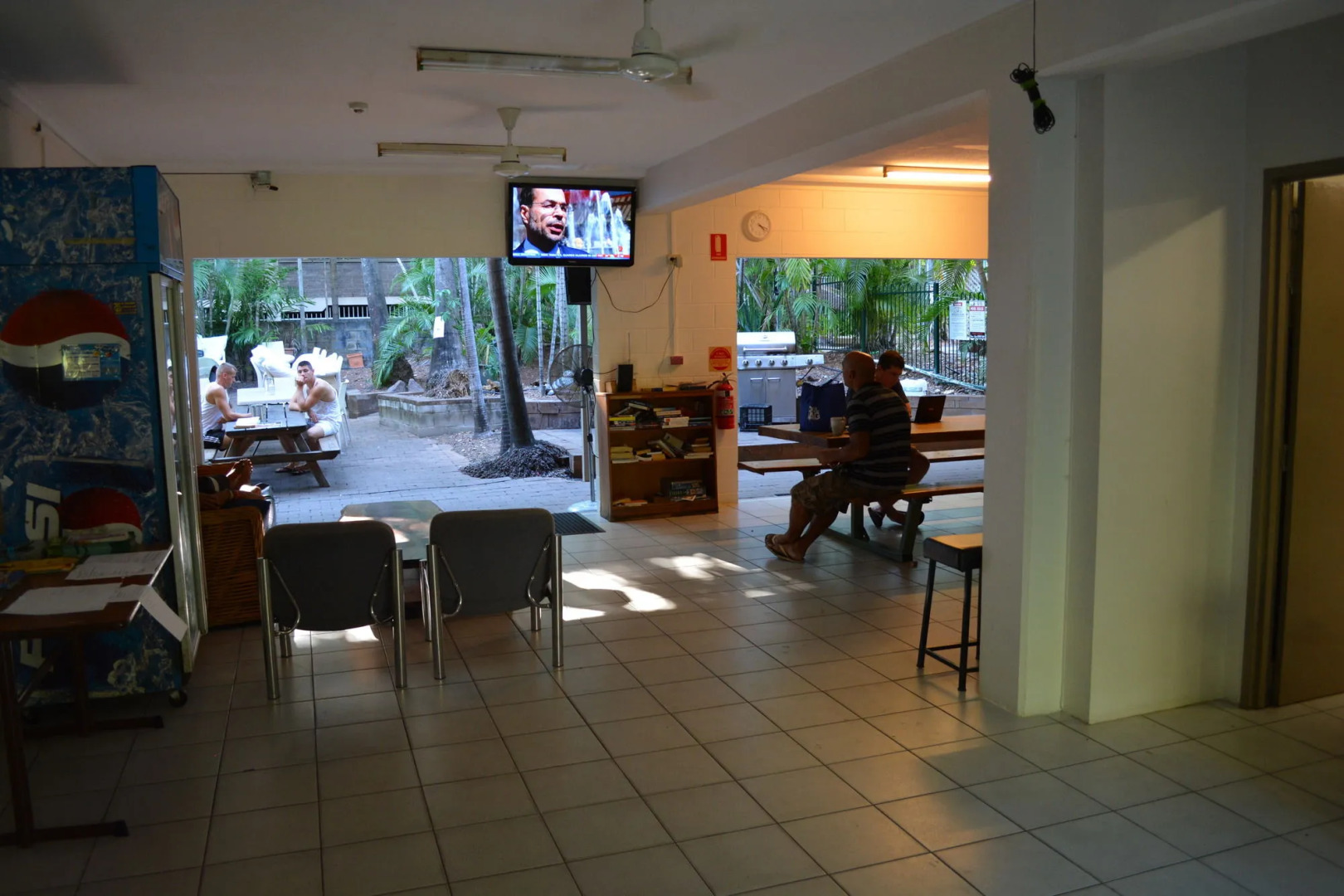 Frogshollow Backpackers