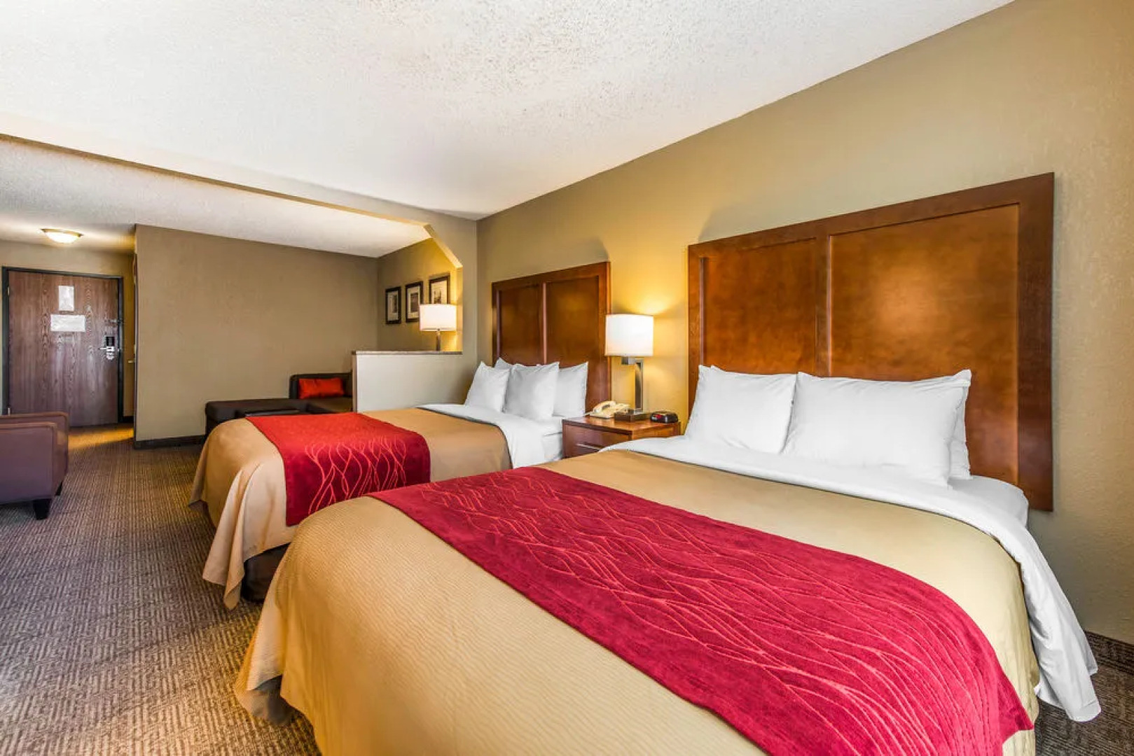 Comfort Inn & Suites North Hays Area