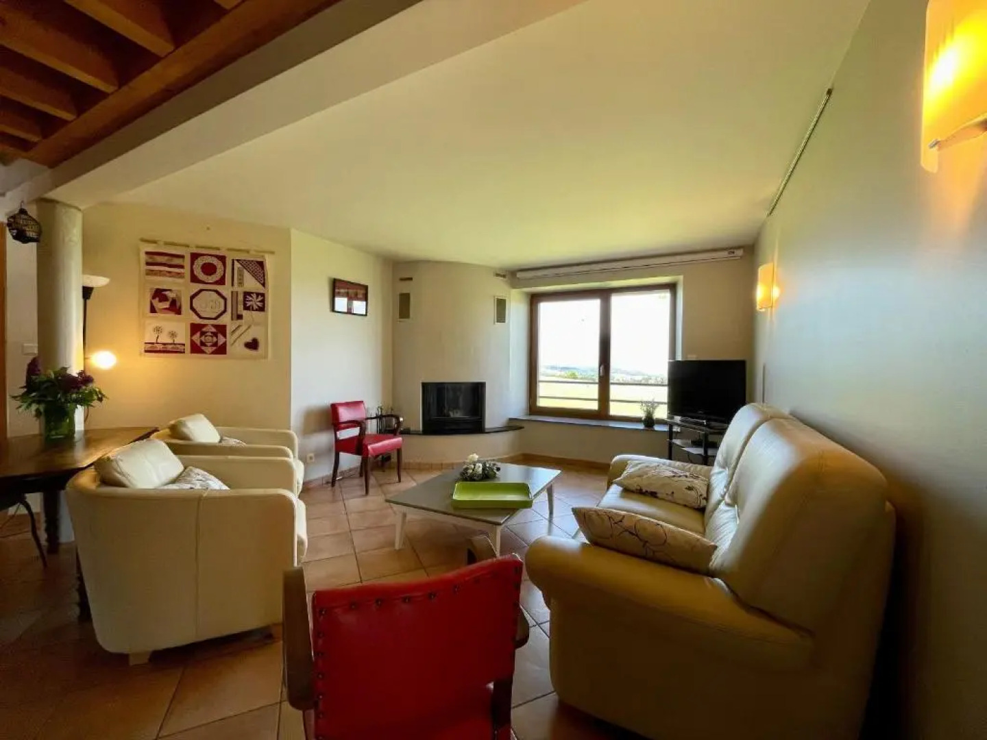 GiTE ROCHE-EN-RéGNIER, 4 PIèCES, 8 PERSONNES - FR-1-582-192