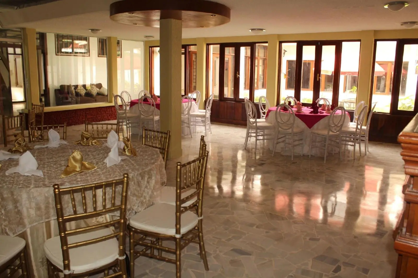 Kartagus Hotel