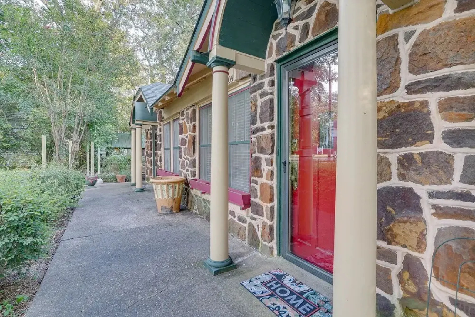 Quaint Jefferson Duplex: Walk to Downtown