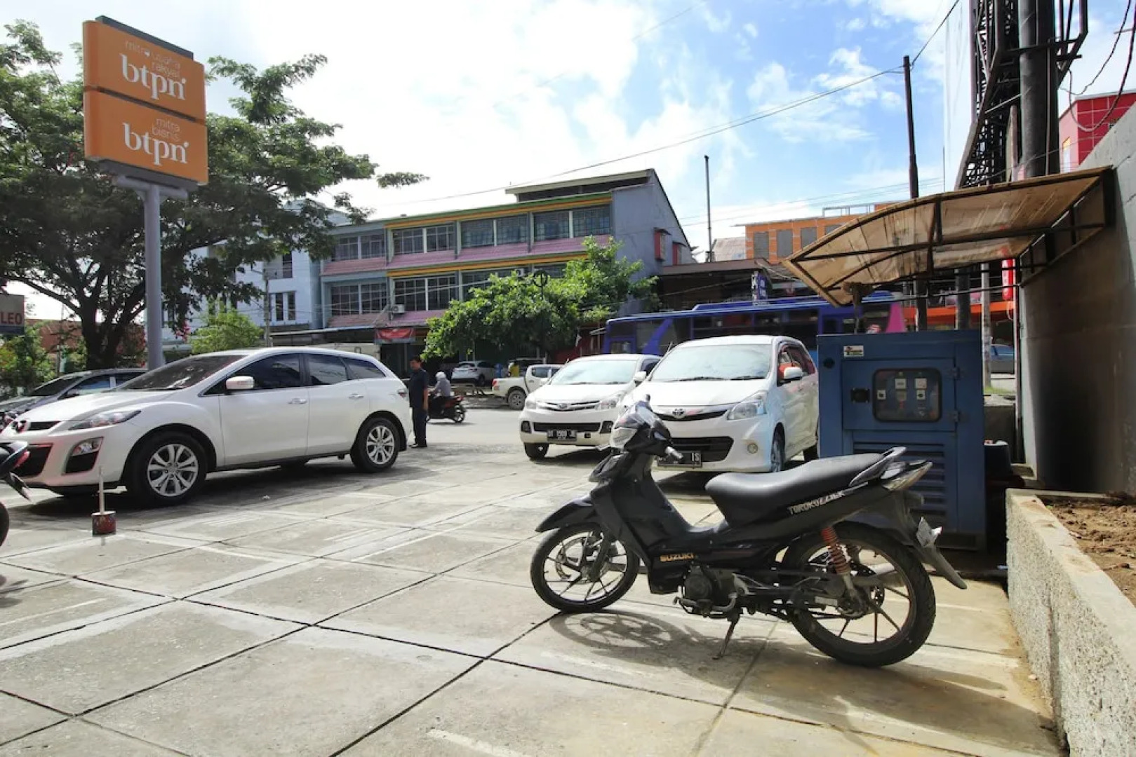 Airy Mandonga Saranani 168 Kendari