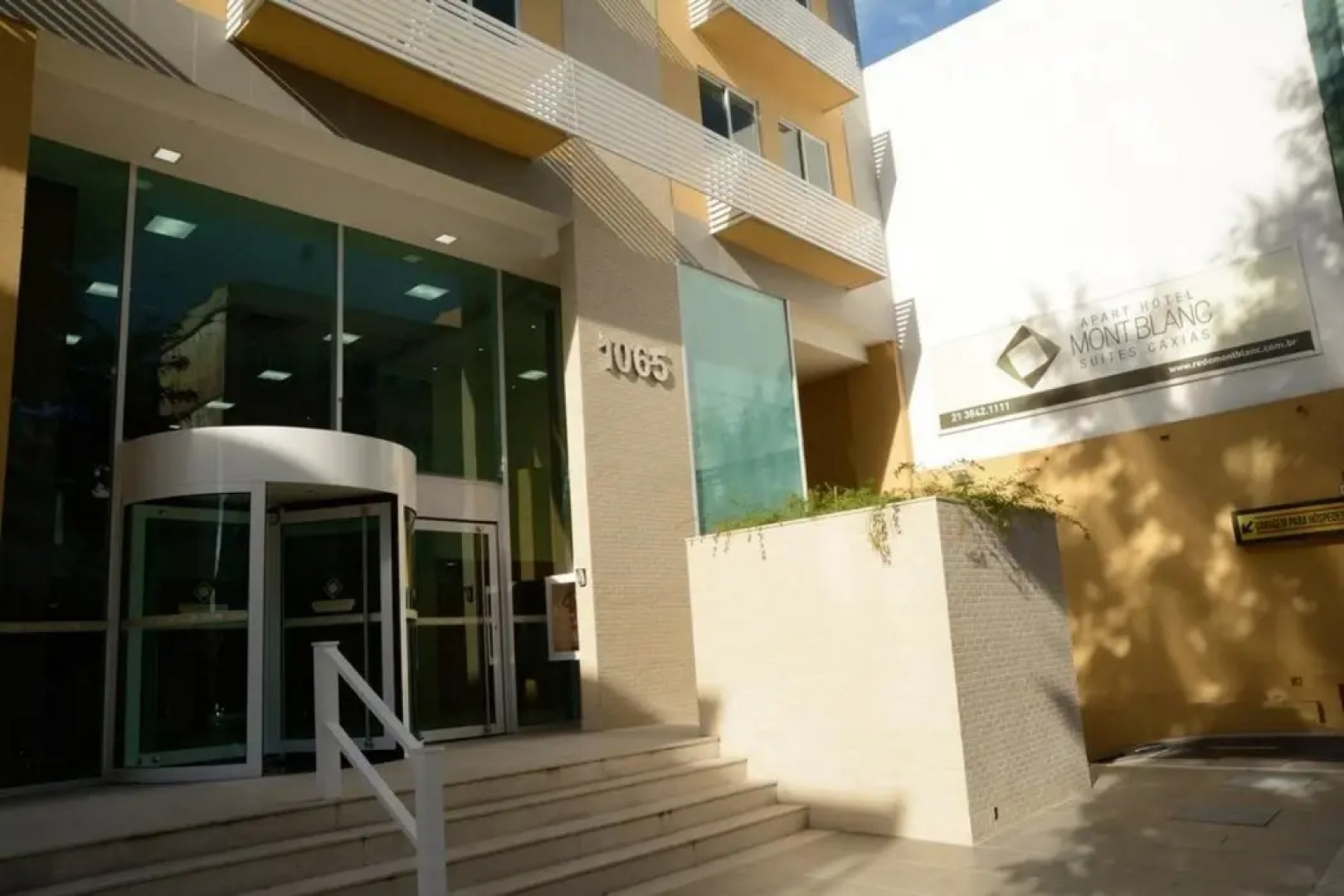 APART HOTEL - Mont Blanc - Suítes