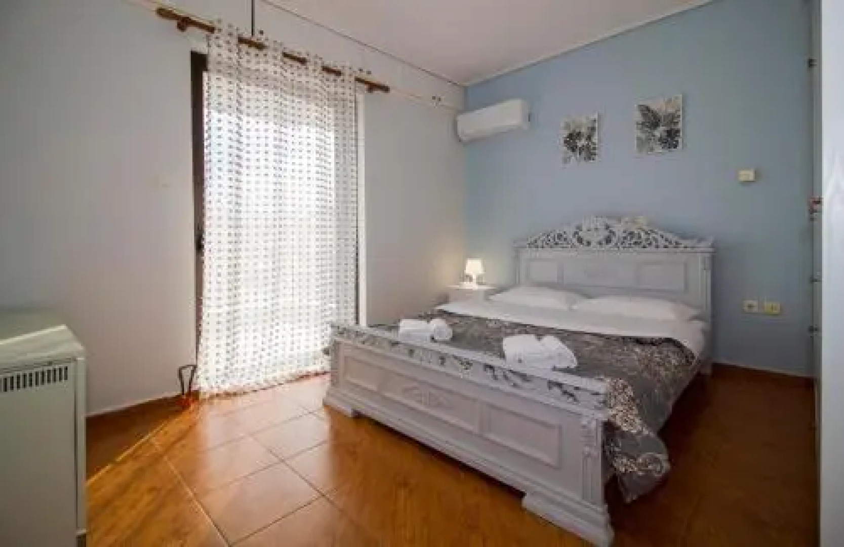 Laconian Collection Thermopylon Road Comfy Apartment