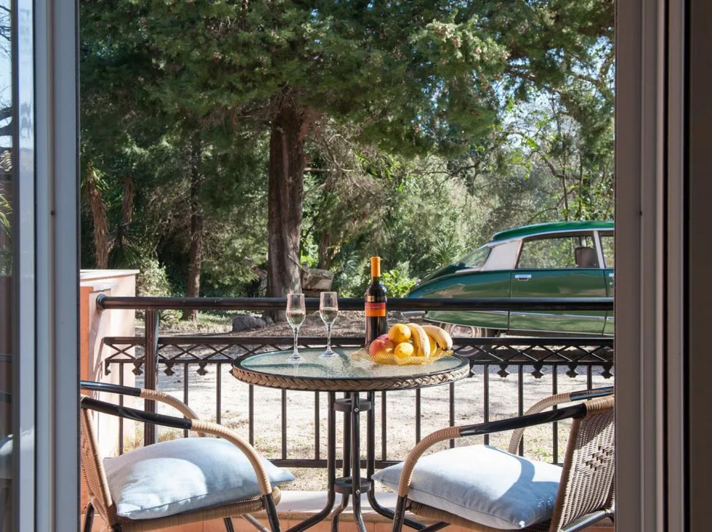 Wildrose Corfu Apartments