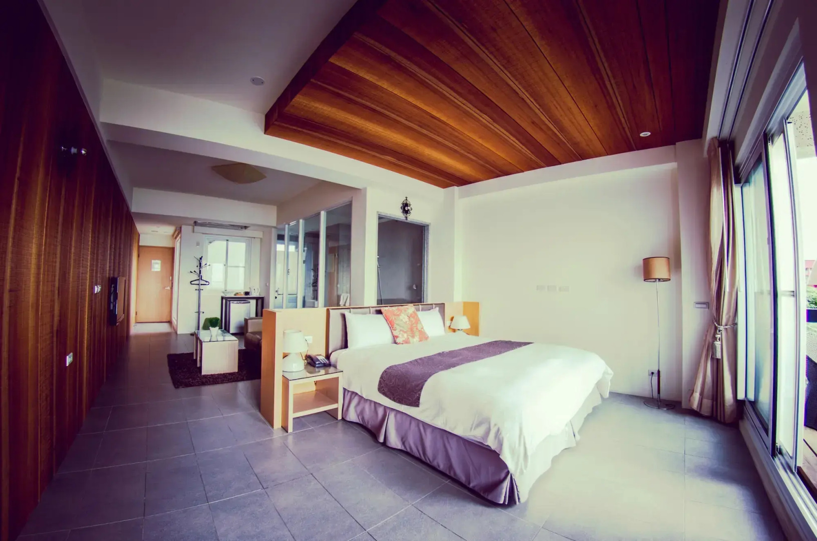 Sasa Nor Lamour B & B