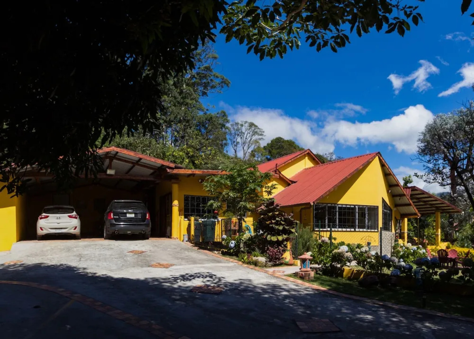 Casa Alegria Bed & Breakfast