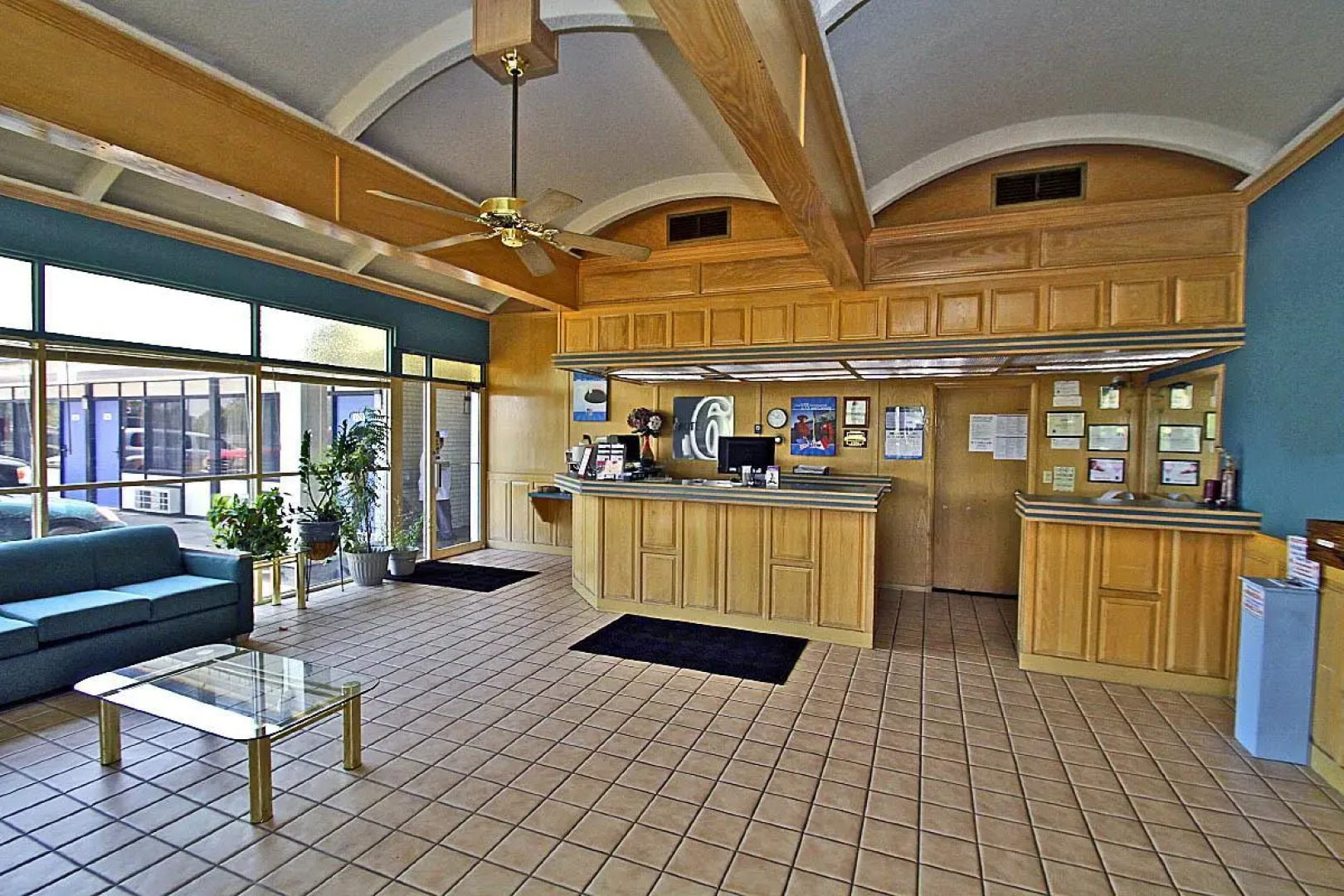 Motel 6 Sallisaw, OK