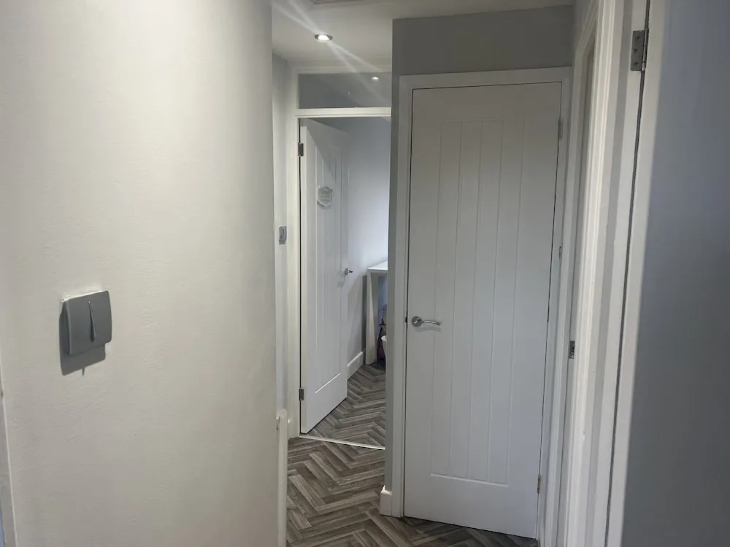 The Broadway Retreat With Parking