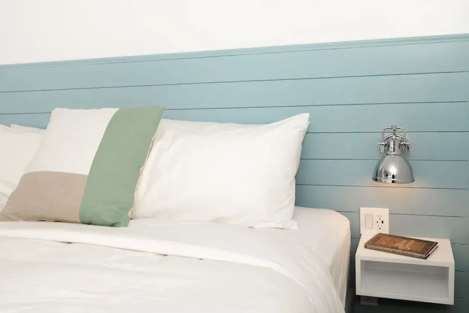 Champlin's Marina & Resort