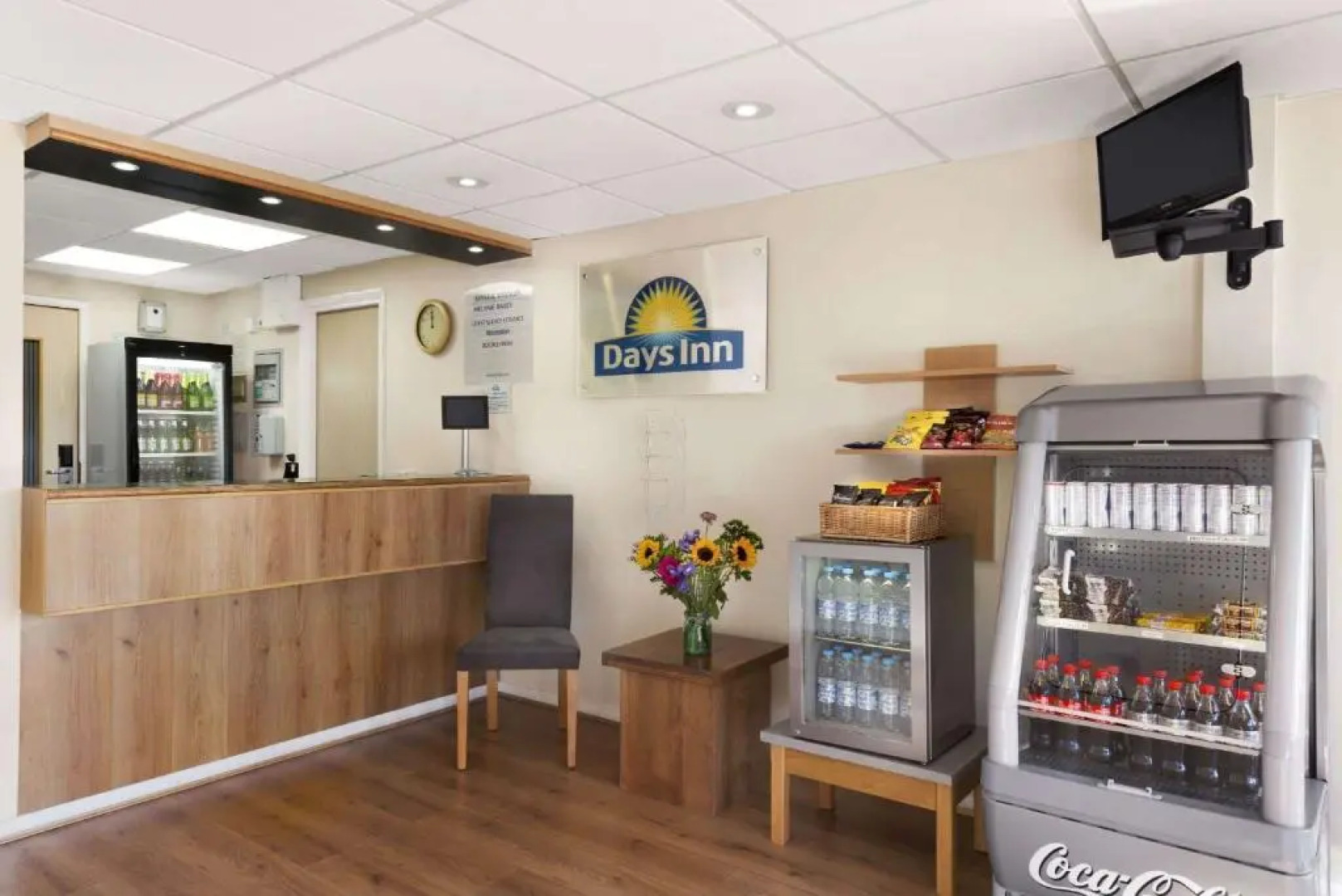 Days Inn By Wyndham Warwick South M40