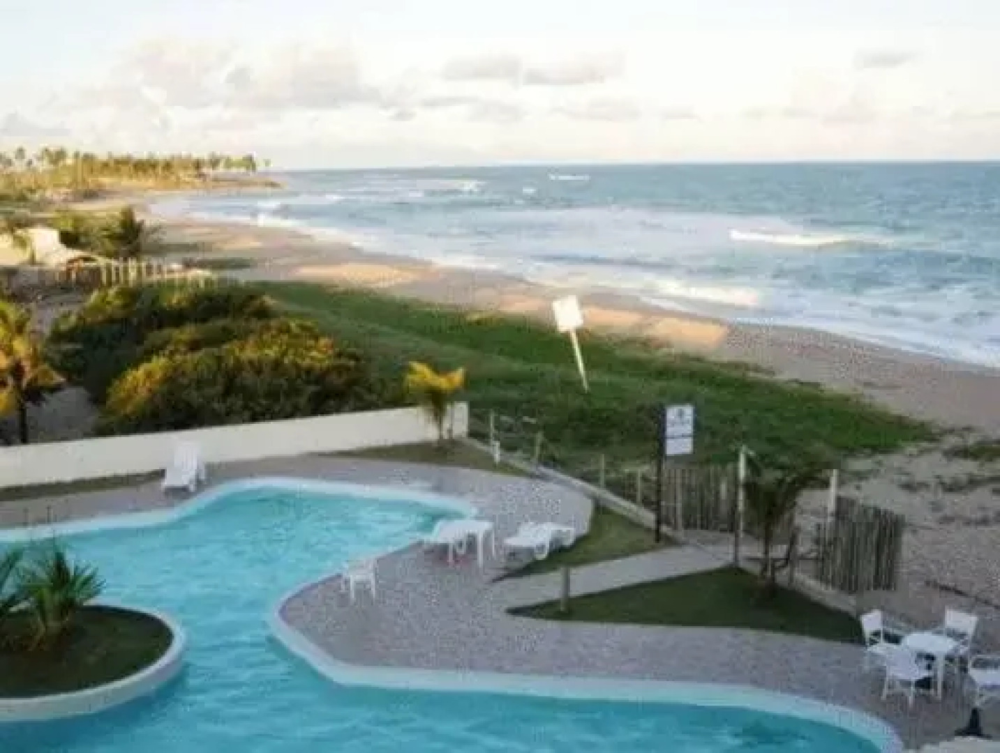 OYO Hotel Arembepe Beach Hotel