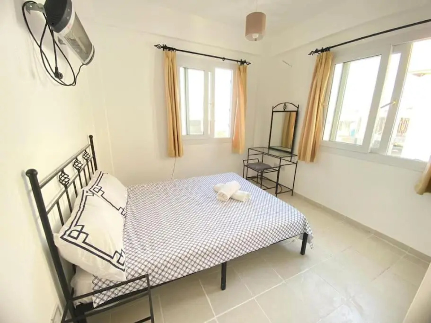 Gems's Apartment - Luxury 3 bedroom penthouse with Pool