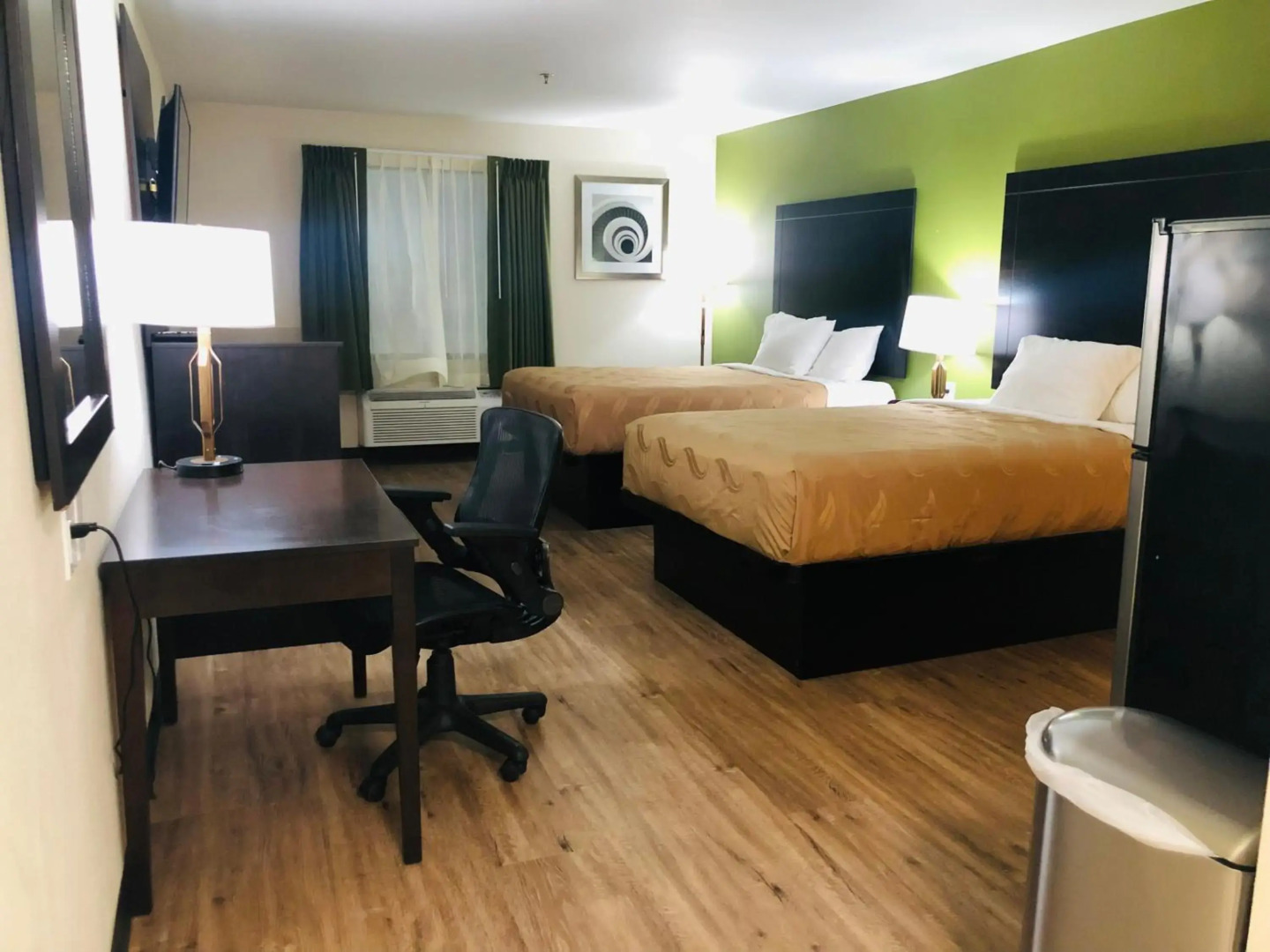 Quality Inn & Suites Lake Charles South