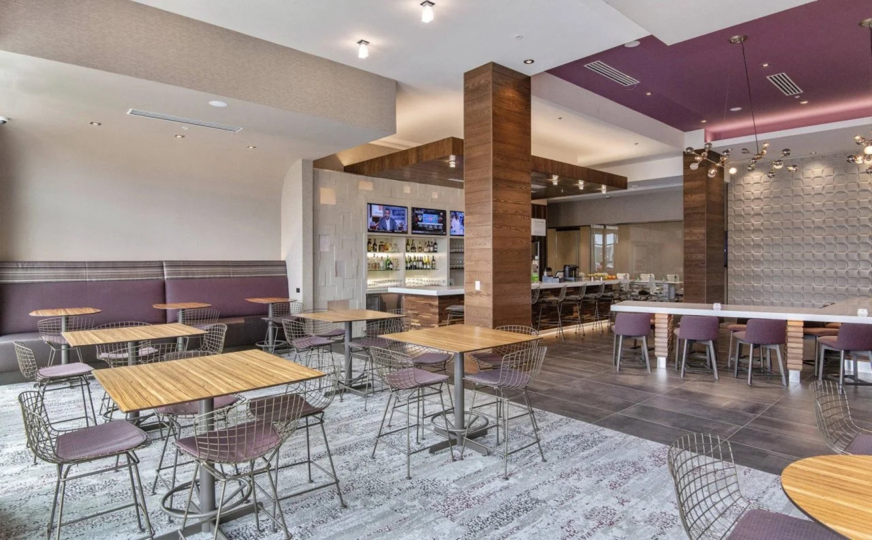 Courtyard by Marriott Raleigh Cary/Parkside Town Commons