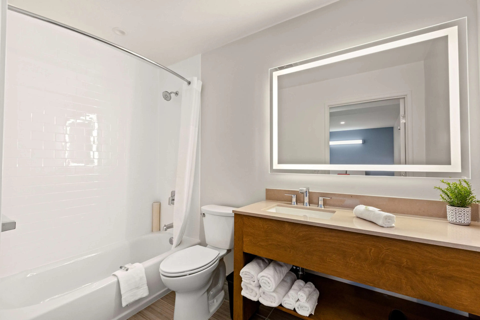 Good Nite Inn - Calabasas