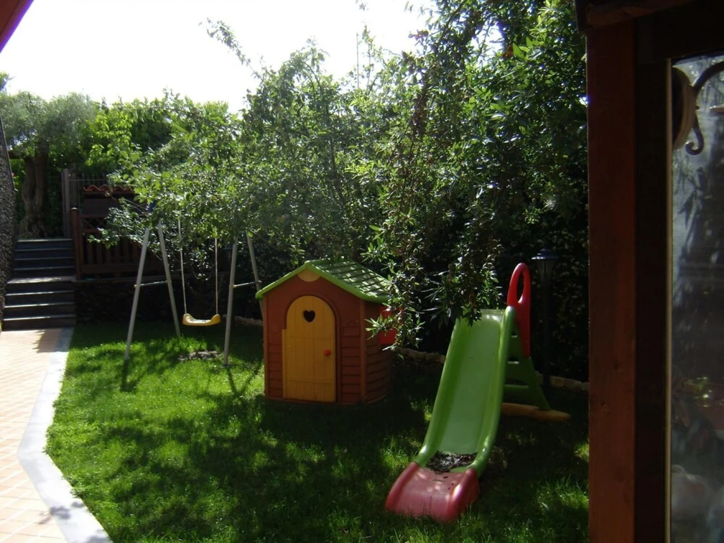 Papavero Rosso - Villa at the Foot of Mount Etna With Private Pool