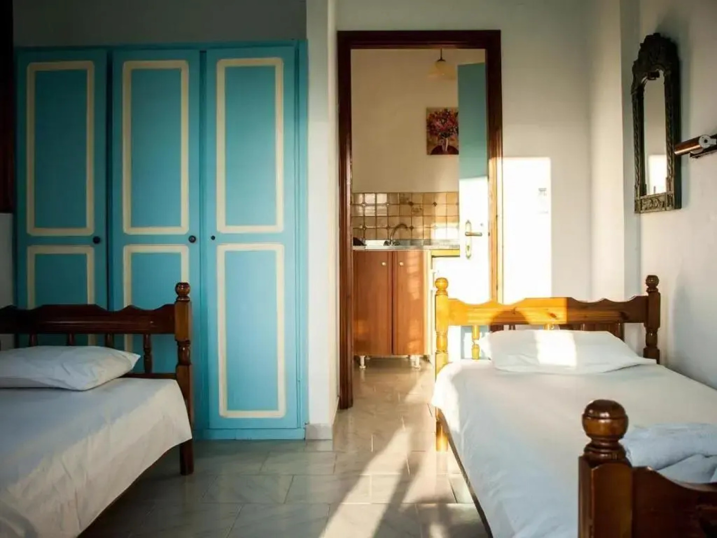 Areti Orfeas Budget Studio