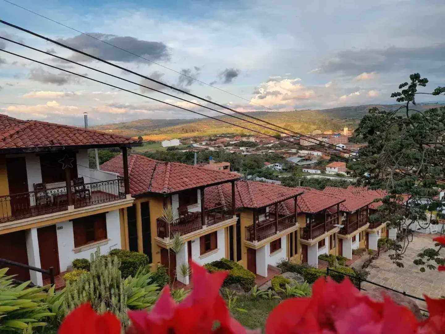 Hotel Las Rocas Resort