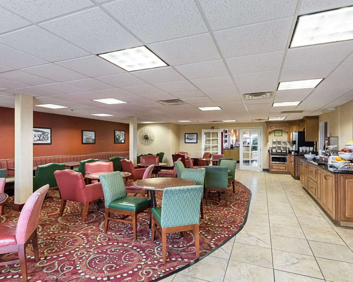 Comfort Suites Airport