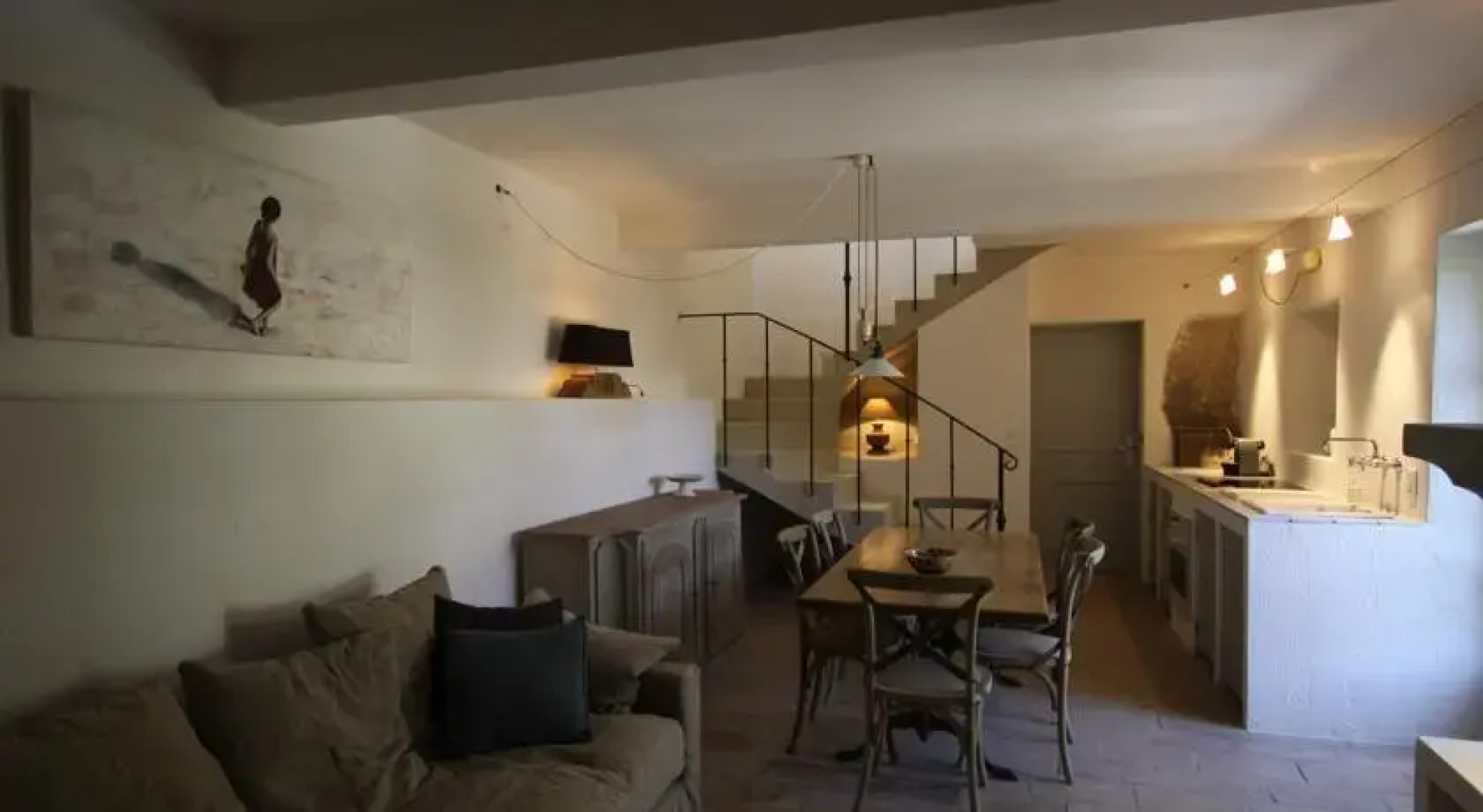 Provence Secrète-Maison Provencale de Hameau