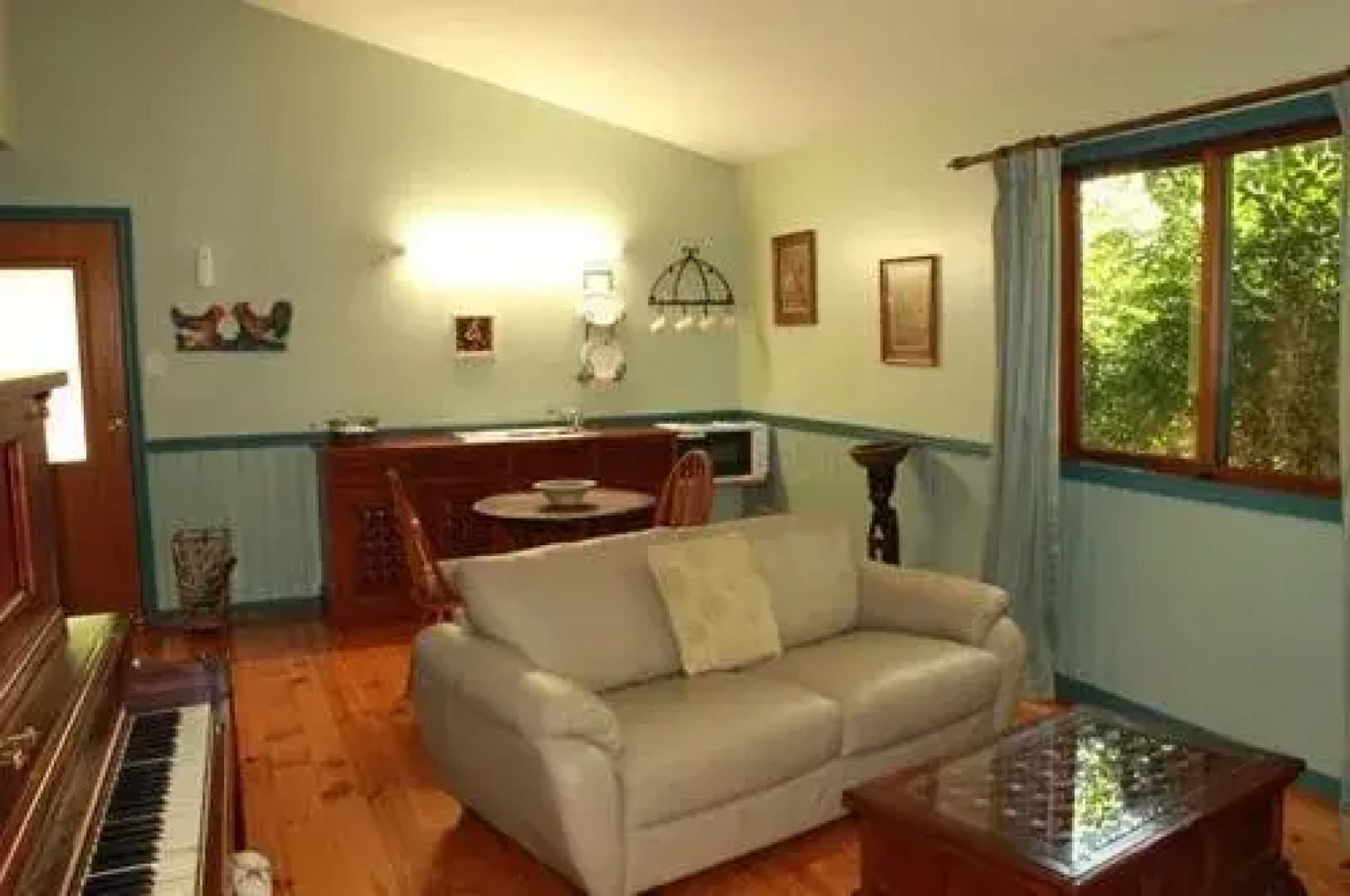 Maz's Tamborine Mountain Accommodation