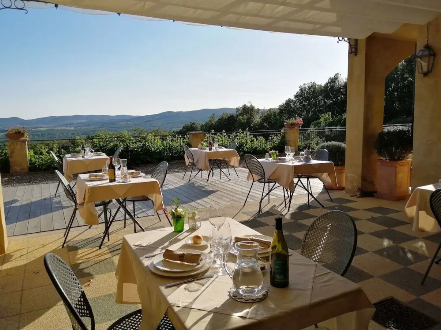 Tenuta il Sassone - Wine & Food