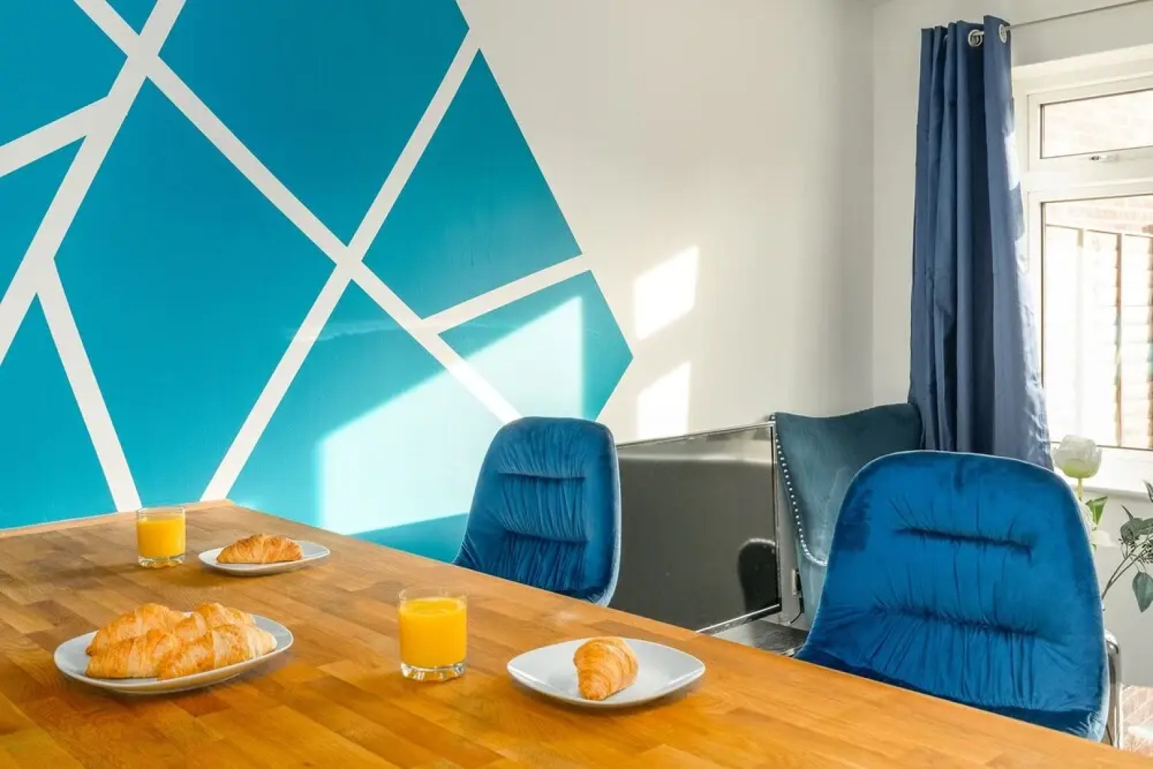 Elite Properties - Sleeps Up to 4 - Leamington Spa