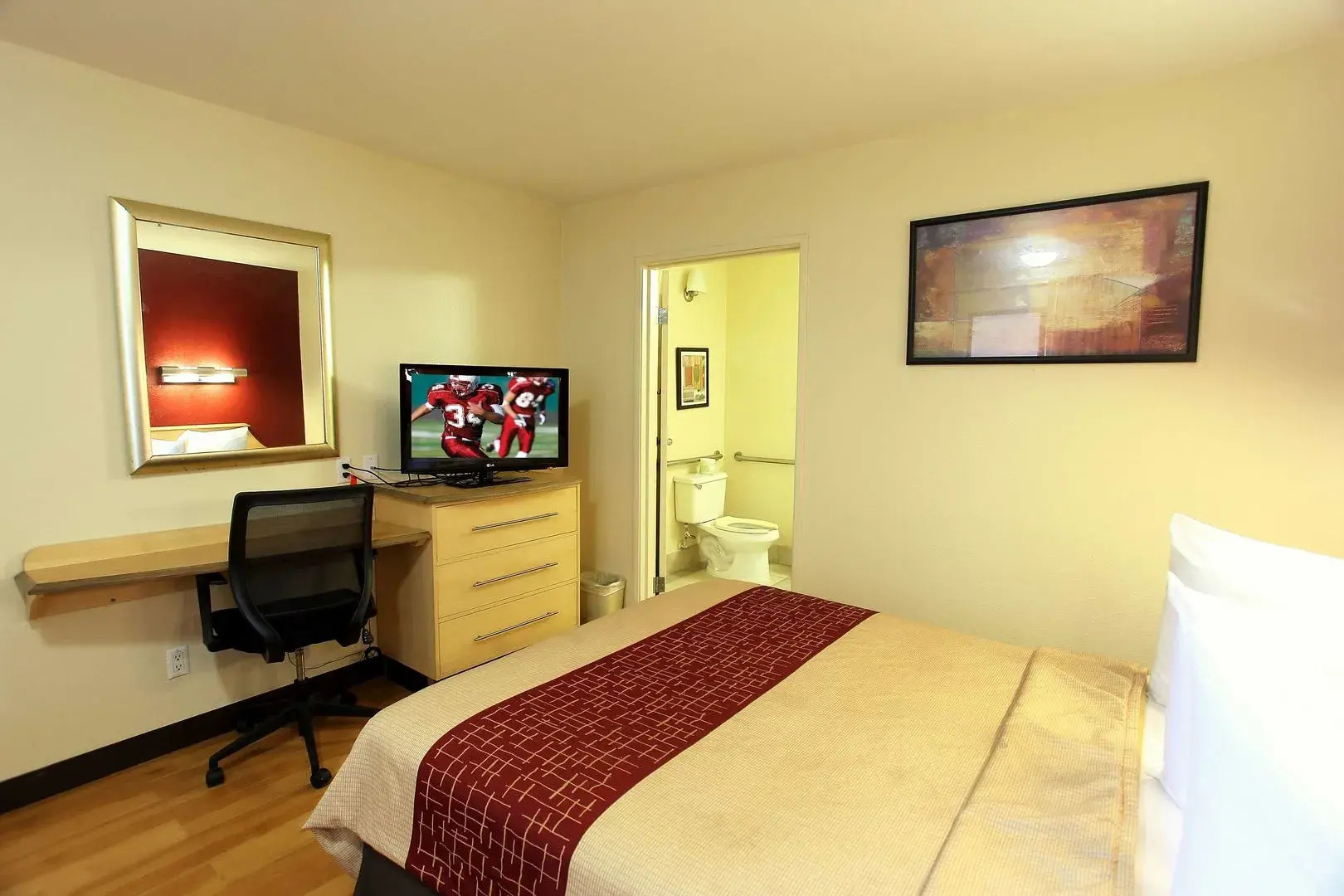 California Inn & Suites Rancho Cordova - Sacramento