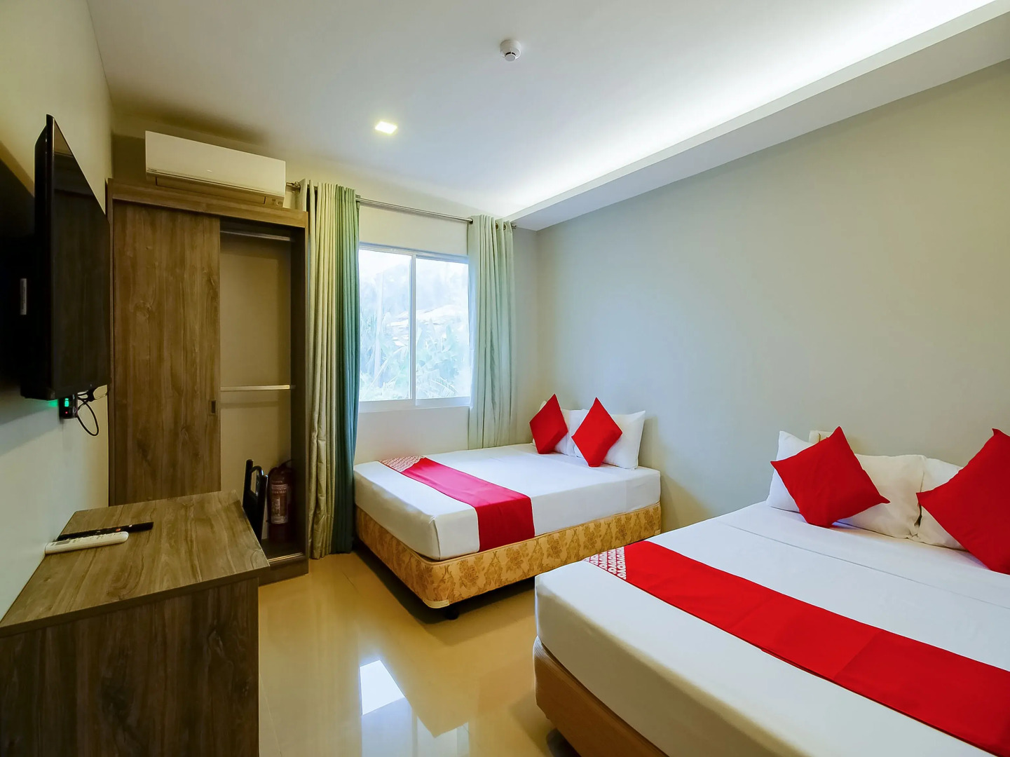 Vaccinated Staff -  849 Carcar Eco Farm Resorts