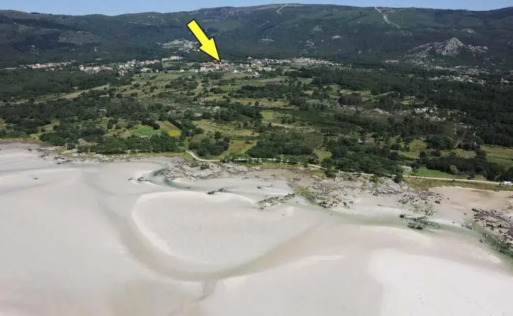 House In Carnota 101500 - Rnu 65439