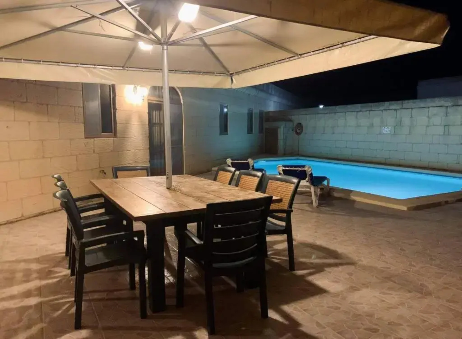 Hofra Farmhouse - 5 bedroom farmhouse with private pool available